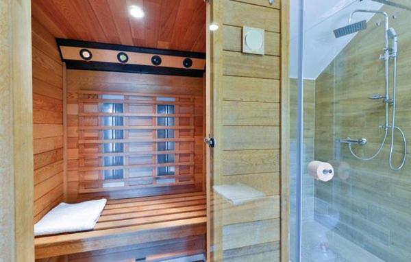 Villa Barbara/Holiday Homes With A Story/Varazdin Vinica Dış mekan fotoğraf